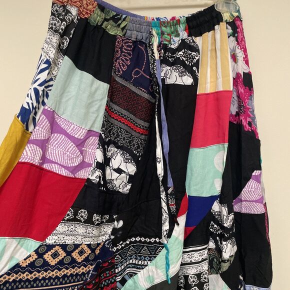 Peaceful People Skirt Sm-Med Boho Hanki Patchwork Renaissance NWT Beautiful - Picture 4 of 12
